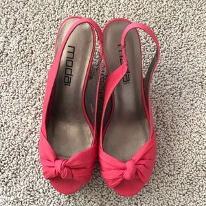 Open toed wedge heels